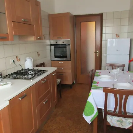Apartment Red Rose *
